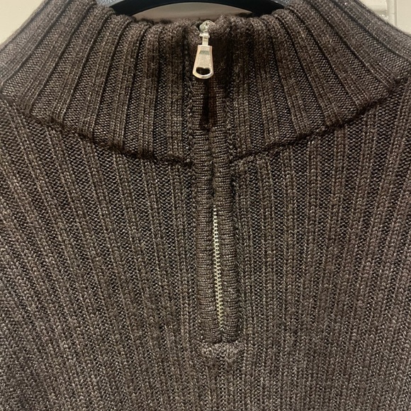 100% Merino wool Men's brown  Sweater - Picture 5 of 5